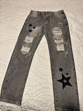 Classic Straight Distressed Straight Leg Jeans in Gray Waist